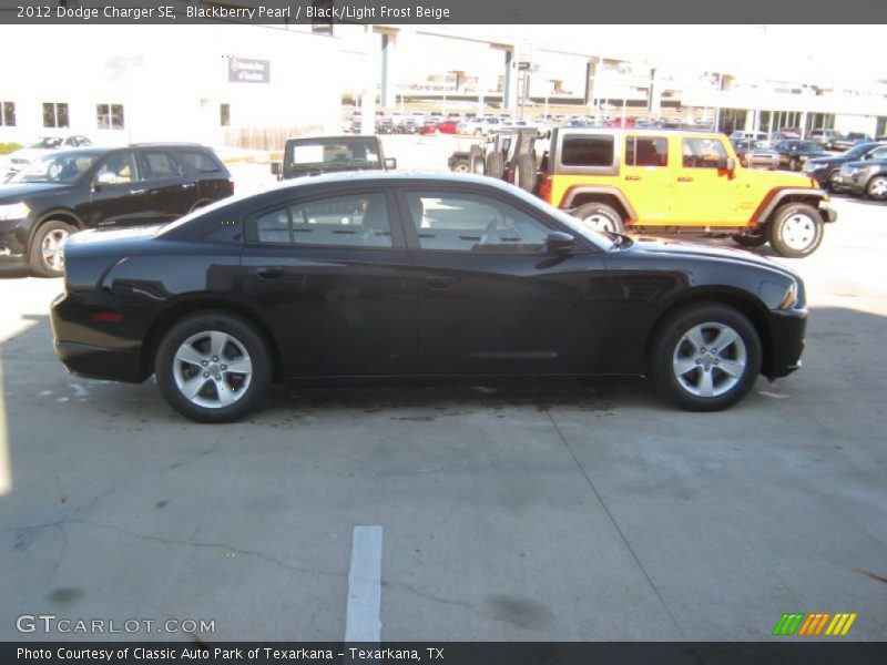 Blackberry Pearl / Black/Light Frost Beige 2012 Dodge Charger SE