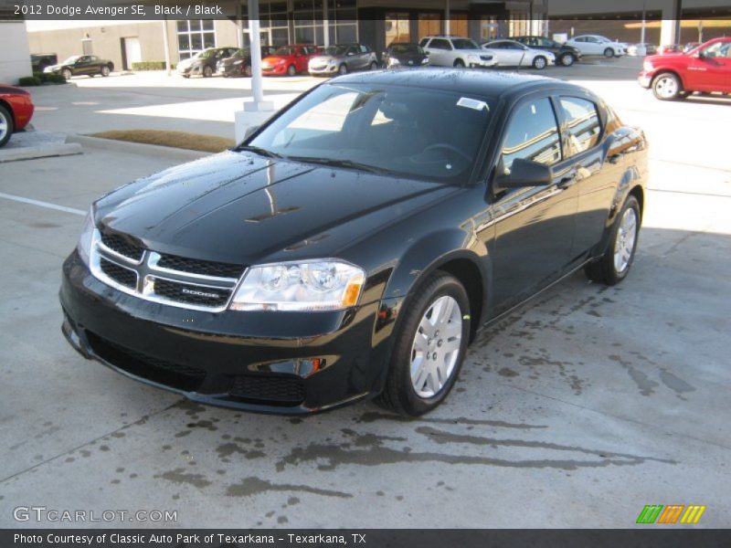 Black / Black 2012 Dodge Avenger SE