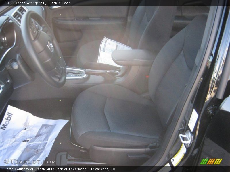 Black / Black 2012 Dodge Avenger SE