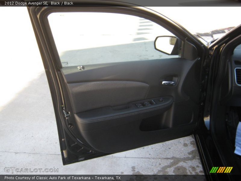 Black / Black 2012 Dodge Avenger SE