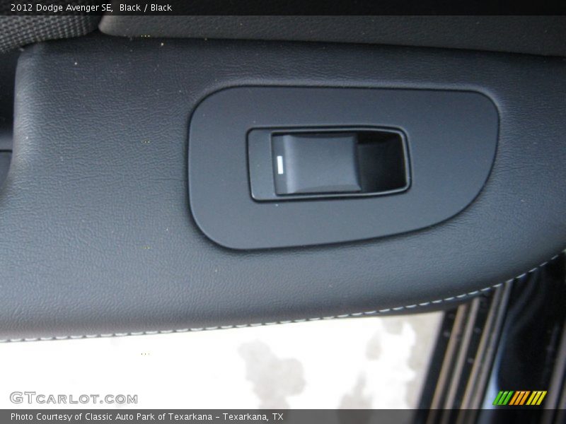 Black / Black 2012 Dodge Avenger SE