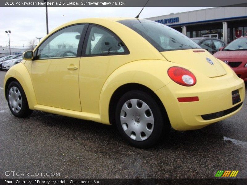 Sunflower Yellow / Black 2010 Volkswagen New Beetle 2.5 Coupe