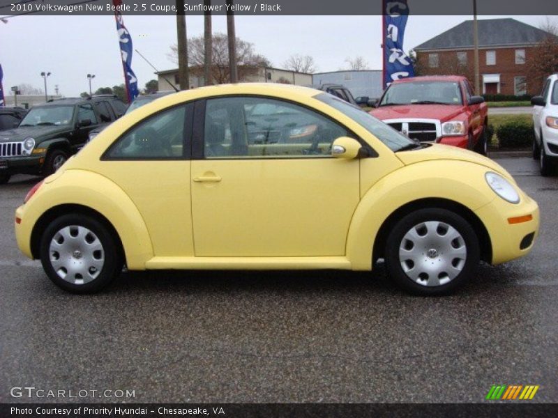 Sunflower Yellow / Black 2010 Volkswagen New Beetle 2.5 Coupe