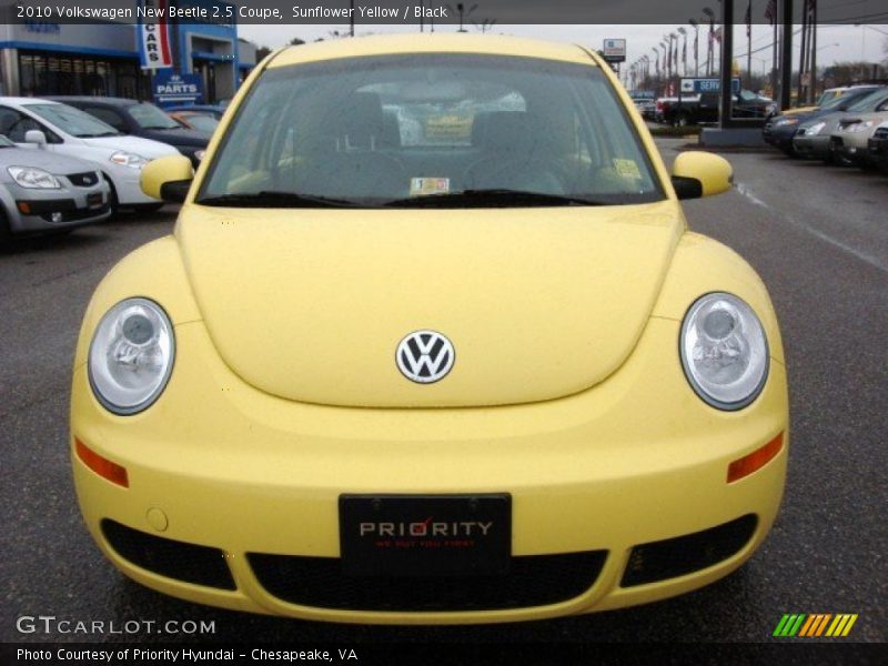 Sunflower Yellow / Black 2010 Volkswagen New Beetle 2.5 Coupe