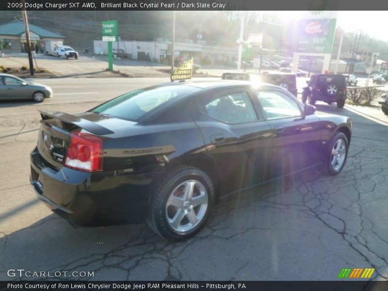 Brilliant Black Crystal Pearl / Dark Slate Gray 2009 Dodge Charger SXT AWD