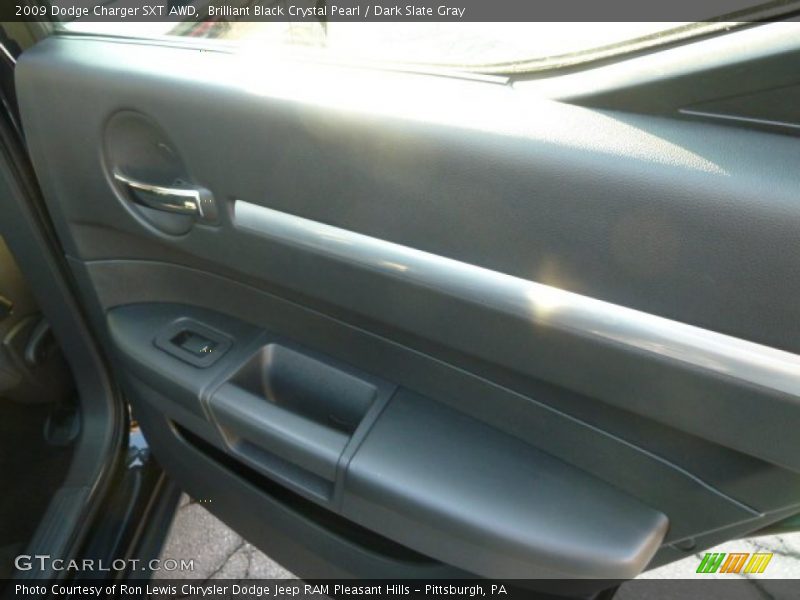 Brilliant Black Crystal Pearl / Dark Slate Gray 2009 Dodge Charger SXT AWD
