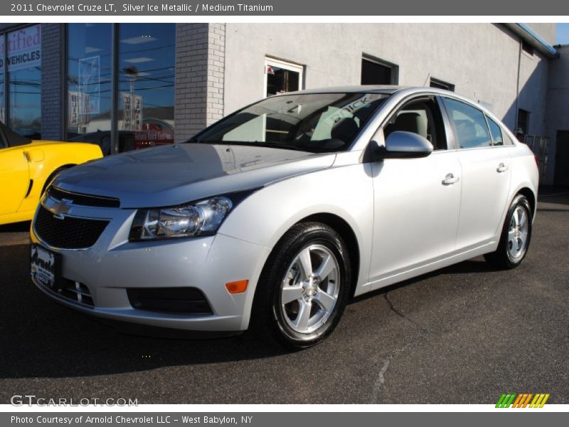 Silver Ice Metallic / Medium Titanium 2011 Chevrolet Cruze LT