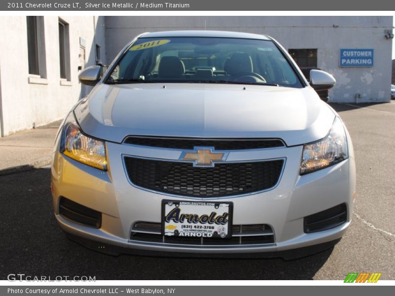 Silver Ice Metallic / Medium Titanium 2011 Chevrolet Cruze LT