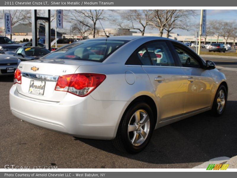 Silver Ice Metallic / Medium Titanium 2011 Chevrolet Cruze LT