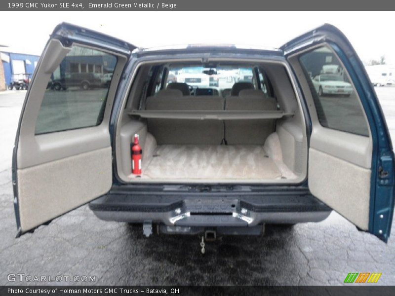  1998 Yukon SLE 4x4 Trunk