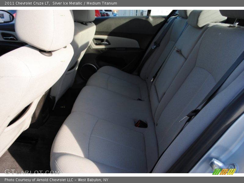 Silver Ice Metallic / Medium Titanium 2011 Chevrolet Cruze LT