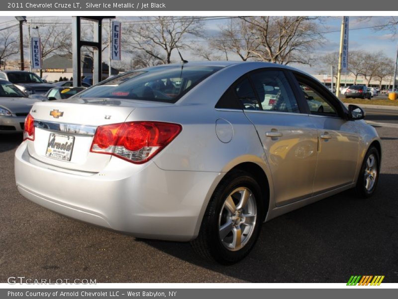 Silver Ice Metallic / Jet Black 2011 Chevrolet Cruze LT