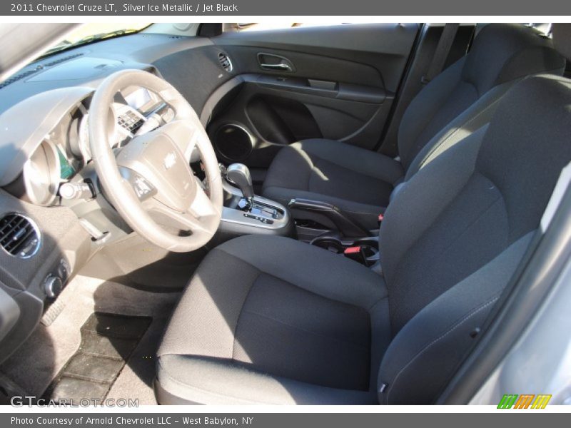 Silver Ice Metallic / Jet Black 2011 Chevrolet Cruze LT