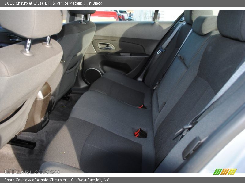 Silver Ice Metallic / Jet Black 2011 Chevrolet Cruze LT