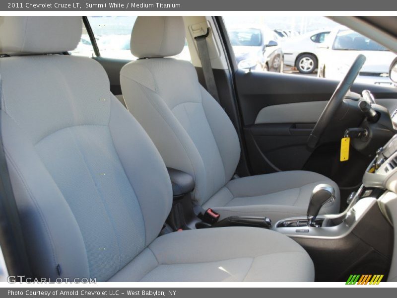 Summit White / Medium Titanium 2011 Chevrolet Cruze LT