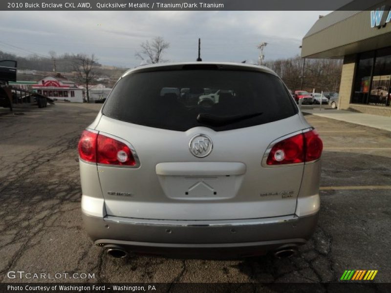Quicksilver Metallic / Titanium/Dark Titanium 2010 Buick Enclave CXL AWD