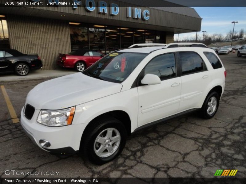 Bright White / Sand 2008 Pontiac Torrent