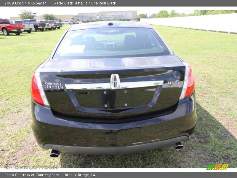 Tuxedo Black Metallic / Charcoal Black 2009 Lincoln MKS Sedan