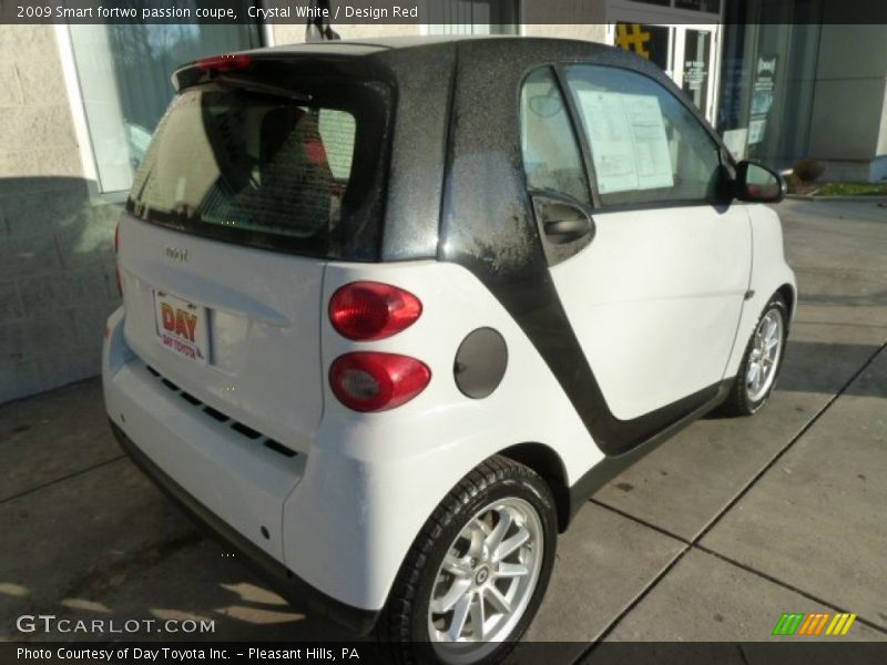 Crystal White / Design Red 2009 Smart fortwo passion coupe