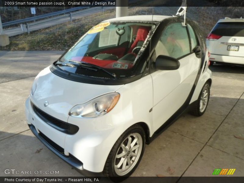 Front 3/4 View of 2009 fortwo passion coupe