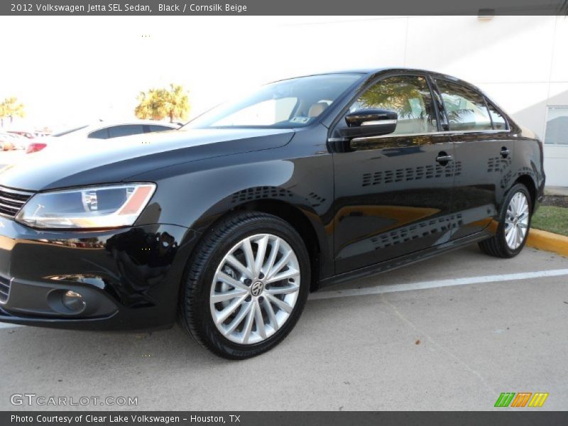 Black / Cornsilk Beige 2012 Volkswagen Jetta SEL Sedan