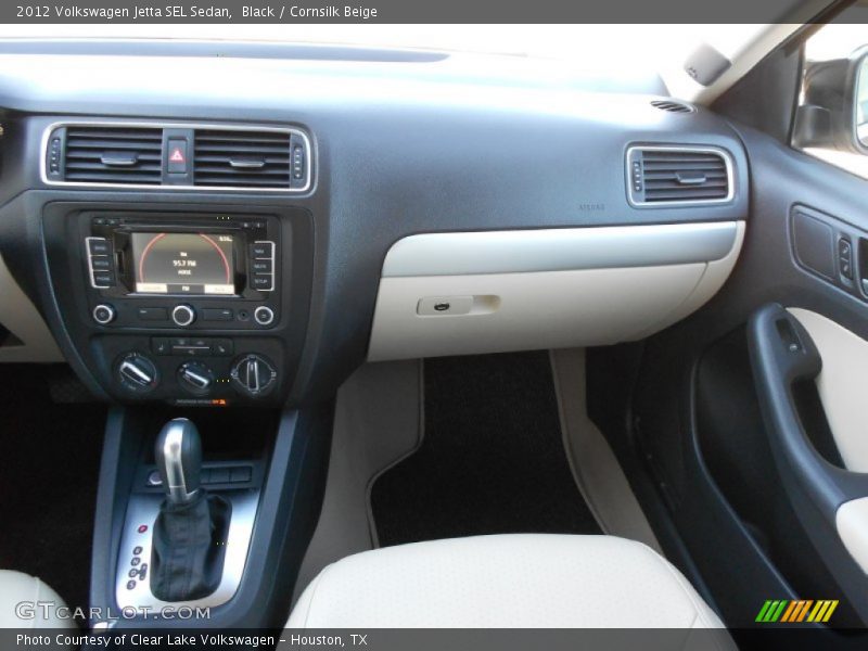 Black / Cornsilk Beige 2012 Volkswagen Jetta SEL Sedan