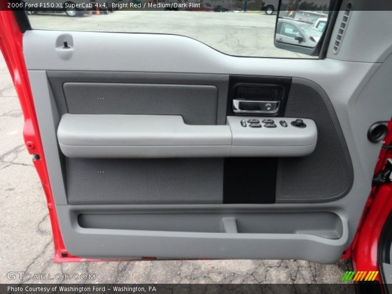 Bright Red / Medium/Dark Flint 2006 Ford F150 XL SuperCab 4x4
