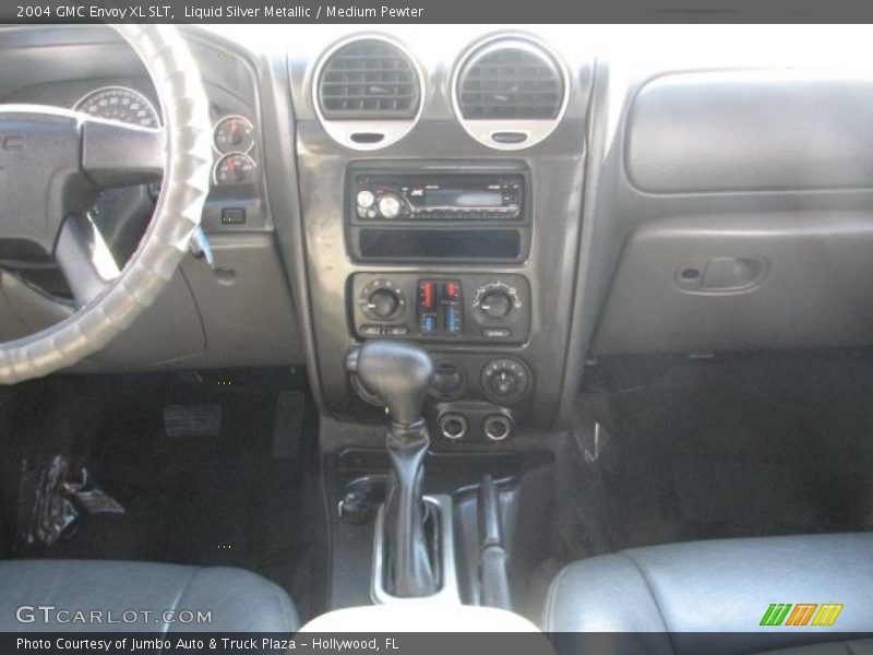 Liquid Silver Metallic / Medium Pewter 2004 GMC Envoy XL SLT