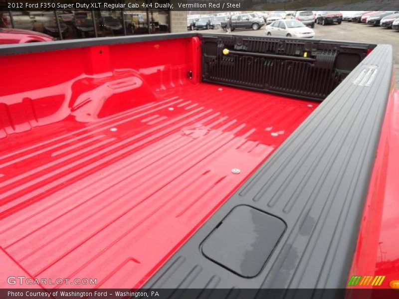  2012 F350 Super Duty XLT Regular Cab 4x4 Dually Trunk