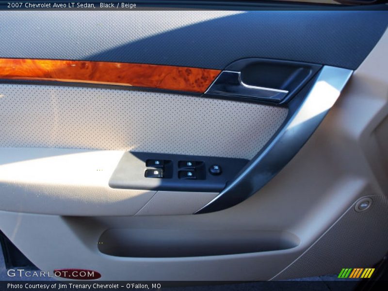 Black / Beige 2007 Chevrolet Aveo LT Sedan