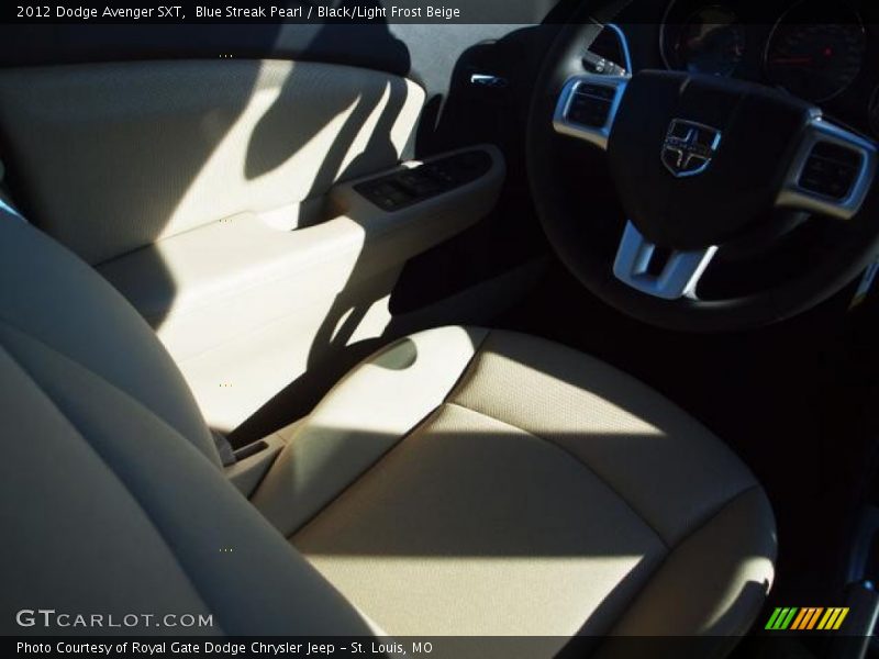 Blue Streak Pearl / Black/Light Frost Beige 2012 Dodge Avenger SXT