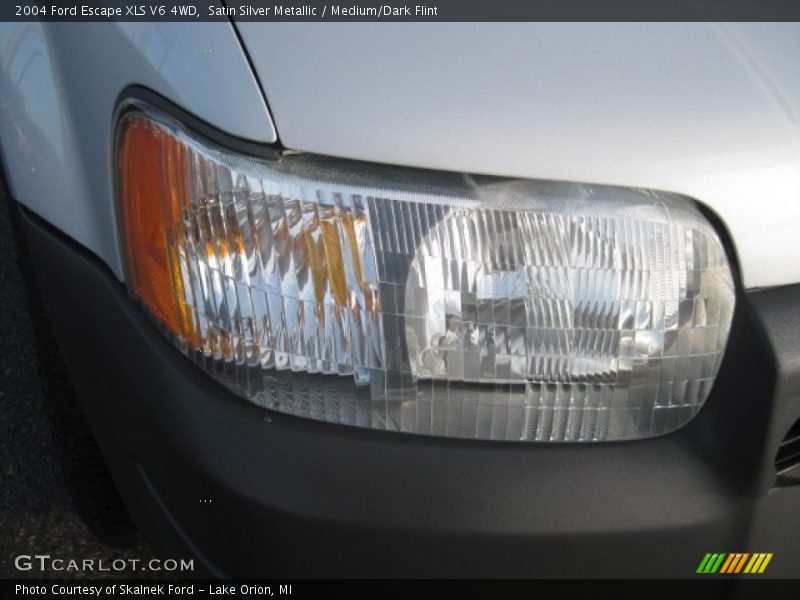 Satin Silver Metallic / Medium/Dark Flint 2004 Ford Escape XLS V6 4WD