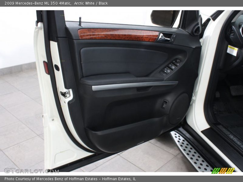 Arctic White / Black 2009 Mercedes-Benz ML 350 4Matic