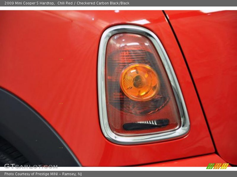 Chili Red / Checkered Carbon Black/Black 2009 Mini Cooper S Hardtop
