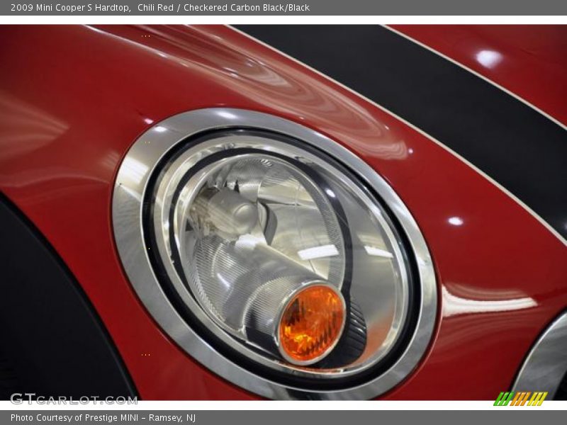 Chili Red / Checkered Carbon Black/Black 2009 Mini Cooper S Hardtop