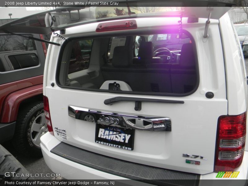 Stone White / Pastel Slate Gray 2008 Jeep Liberty Limited 4x4