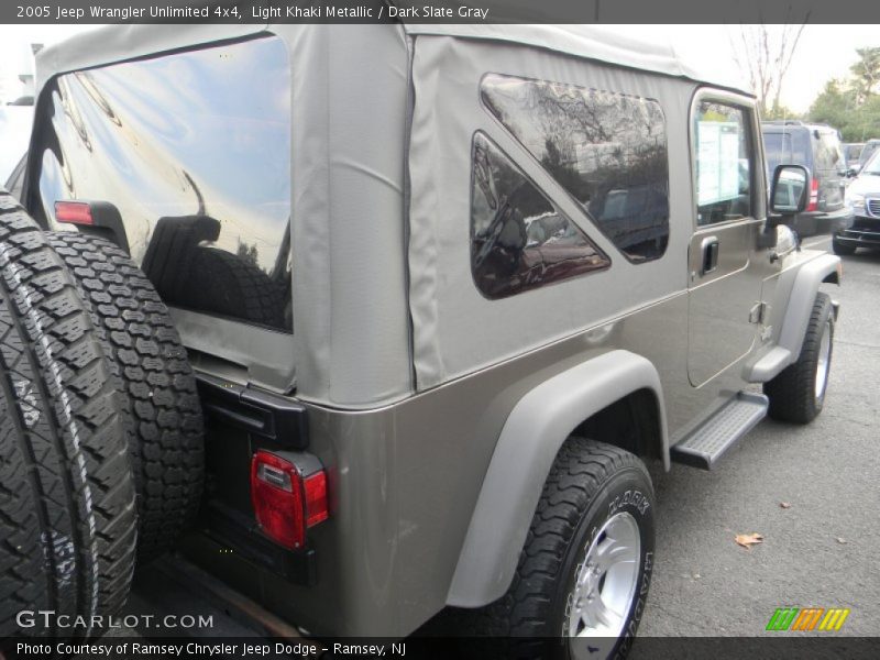 Light Khaki Metallic / Dark Slate Gray 2005 Jeep Wrangler Unlimited 4x4