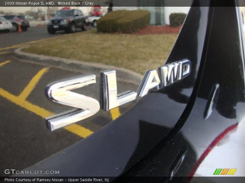 Wicked Black / Gray 2009 Nissan Rogue SL AWD