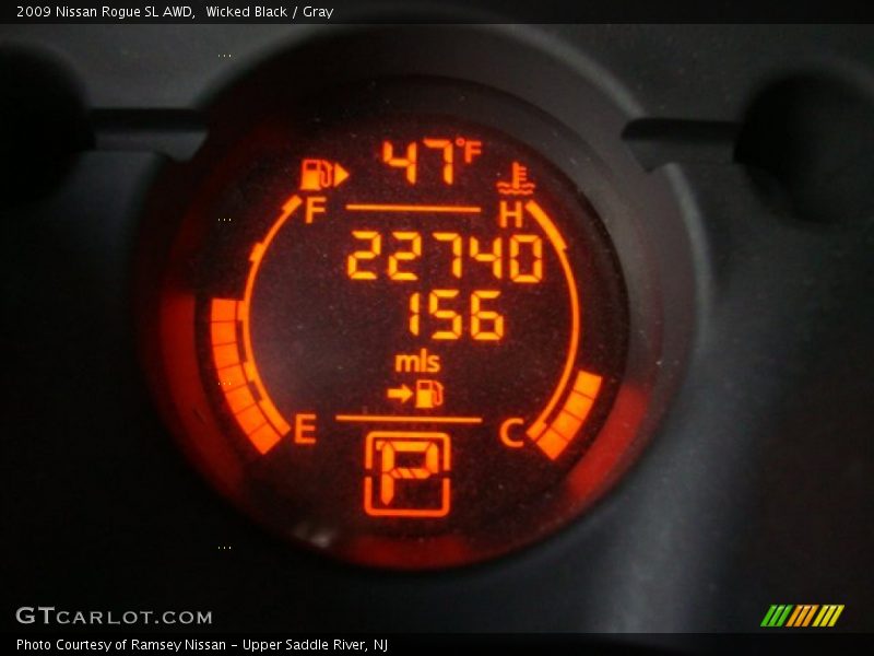 Wicked Black / Gray 2009 Nissan Rogue SL AWD