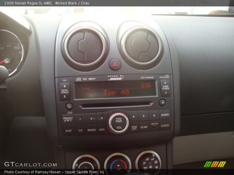 Wicked Black / Gray 2009 Nissan Rogue SL AWD