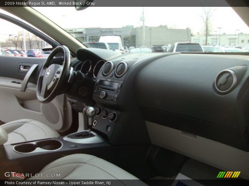 Wicked Black / Gray 2009 Nissan Rogue SL AWD