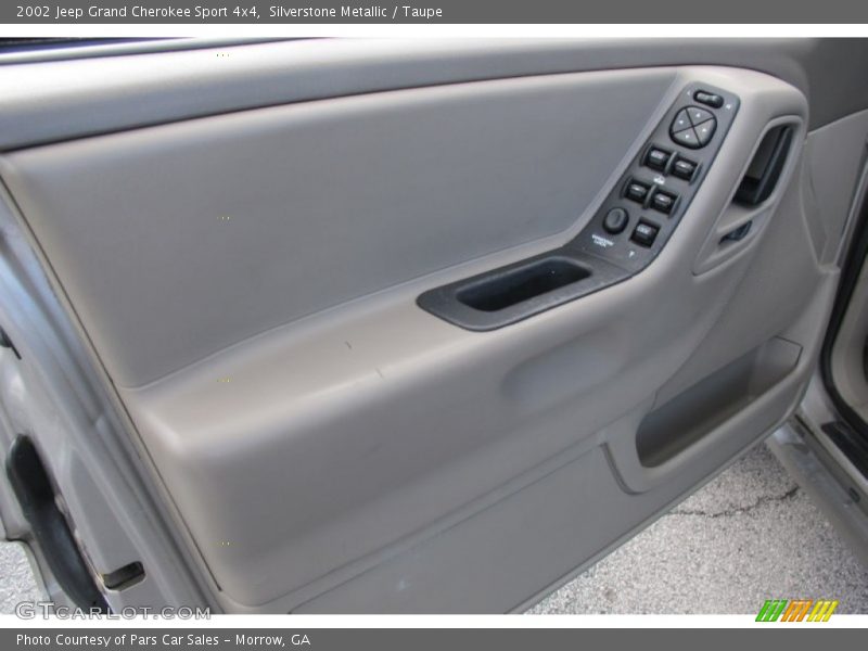 Silverstone Metallic / Taupe 2002 Jeep Grand Cherokee Sport 4x4