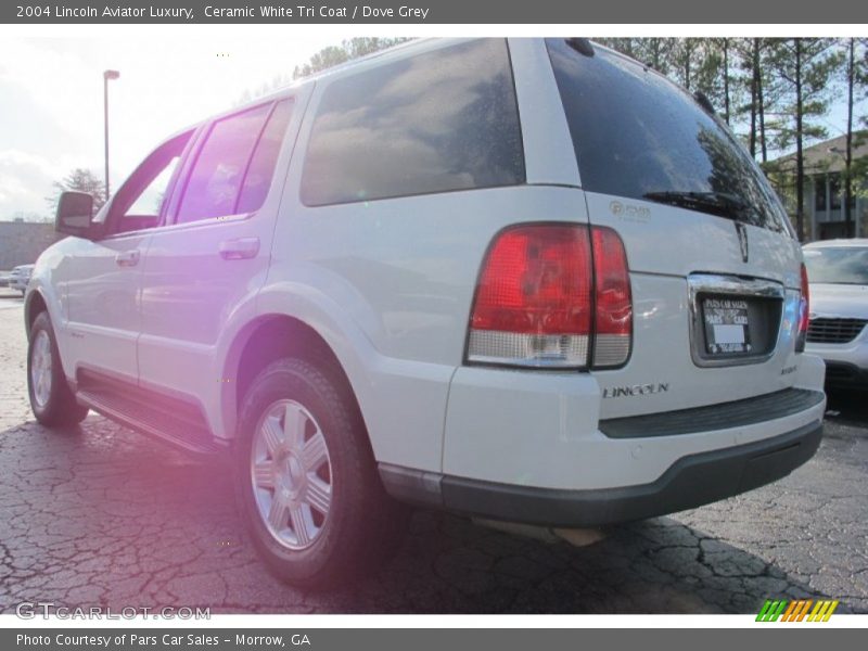 Ceramic White Tri Coat / Dove Grey 2004 Lincoln Aviator Luxury