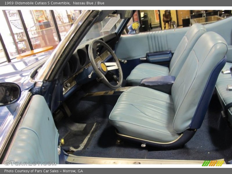  1969 Cutlass S Convertible Blue Interior