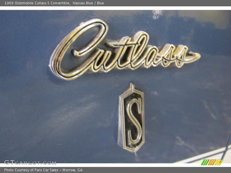  1969 Cutlass S Convertible Logo