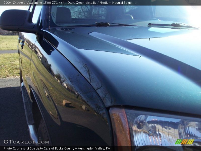 Dark Green Metallic / Medium Neutral Beige 2004 Chevrolet Avalanche 1500 Z71 4x4