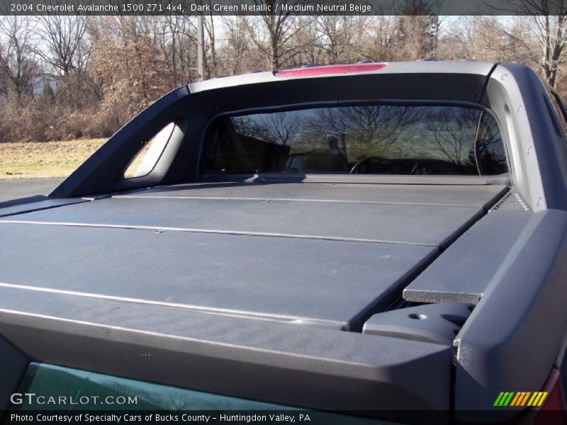 Dark Green Metallic / Medium Neutral Beige 2004 Chevrolet Avalanche 1500 Z71 4x4