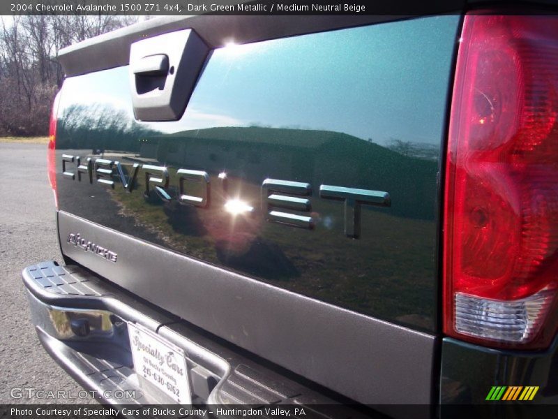 Dark Green Metallic / Medium Neutral Beige 2004 Chevrolet Avalanche 1500 Z71 4x4