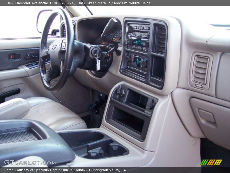 Dark Green Metallic / Medium Neutral Beige 2004 Chevrolet Avalanche 1500 Z71 4x4