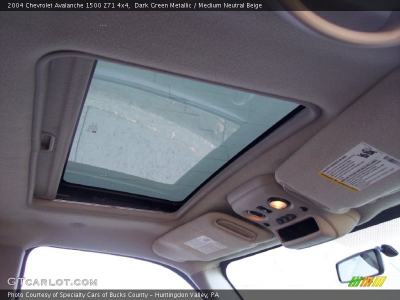 Dark Green Metallic / Medium Neutral Beige 2004 Chevrolet Avalanche 1500 Z71 4x4